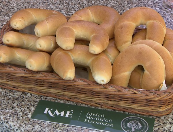 Kiváló minőségű vajas kifli