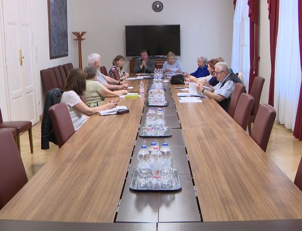 Idősügyi Tanács – A szeptemberi programokról egyeztettek