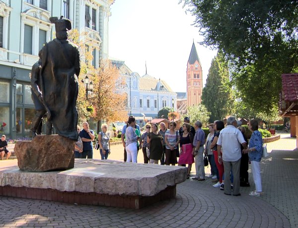 Turizmus Világnap – Ingyenes belvárosi sétát szerveztek Nyíregyházán