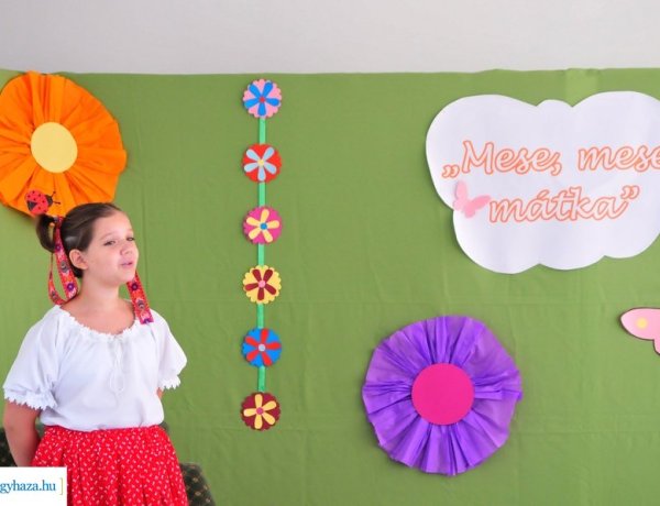 Mese, mese, mátka: mesét mondtak diákok a Váciban