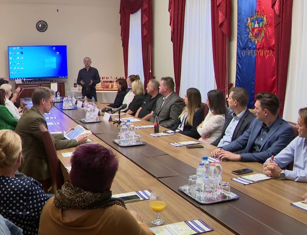 Keresd, vedd, szeresd a nyíregyházit!