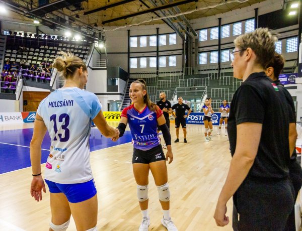 Rajt Békéscsabán - kezdődik a női röplabda bajnokság