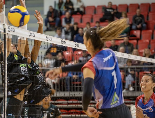 Aranyszett után továbbjutás! 