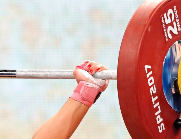 Súlyemelő bajnokság Nyíregyházán