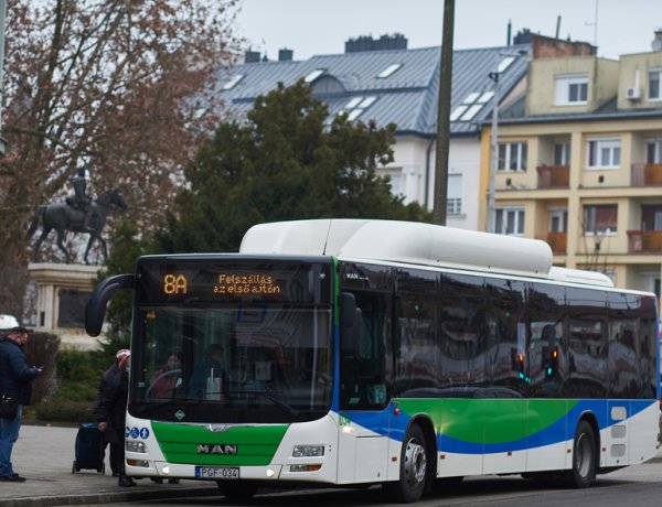 Jön a GYEREBUSZ, az igényvezérelt közlekedés - Foglaljon Ön is helyet Nyíregyháza éjszakai autóbuszjáratain!