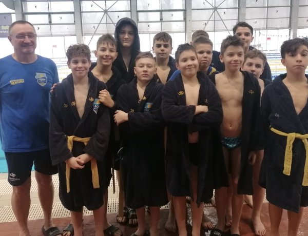 Tehetséggondozó úszóversenyen az AQUA SE vízipólósai