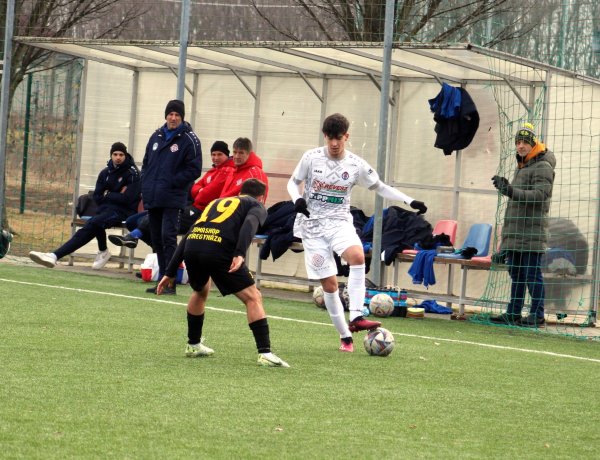 Döntetlen az edzőmeccsen 