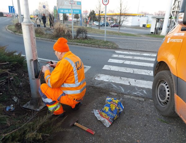 Fekve nem hasznos a közlekedési lámpa