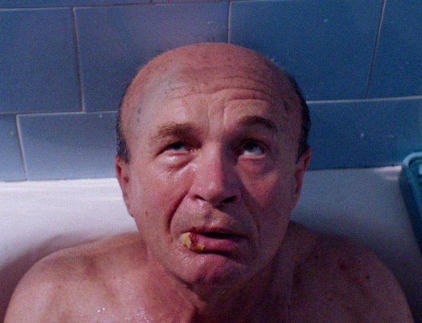 Kaktuszember: vizsgafilmben Tóth Károly