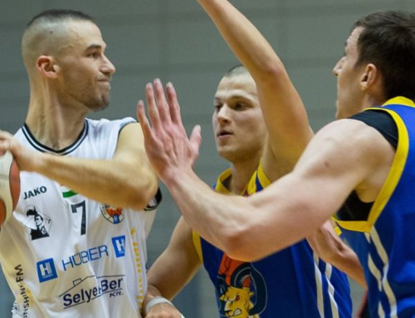 Kár a harmadik negyedért