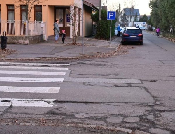 A tervezett ütemben halad az Ószőlő utca felújítása