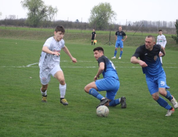 Kár az első húsz percért