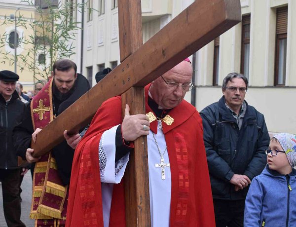 Szombaton délután indul a keresztút Nyíregyházán