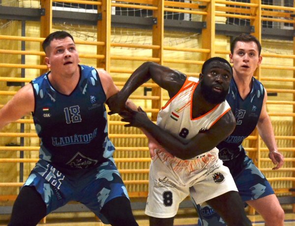 Öt emberrel nyert a NYÍKSE