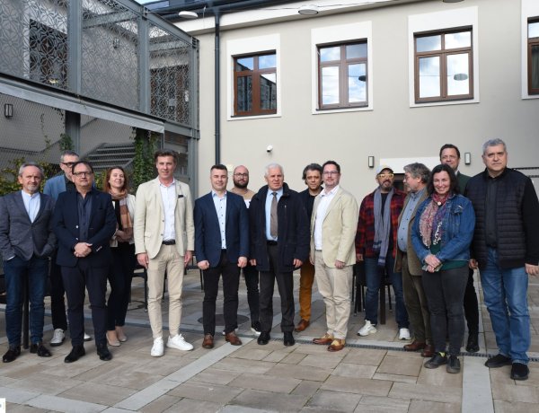 Vidéki színházigazgatók Nyíregyházán: művészeti és gazdasági kérdésekben egyeztettek