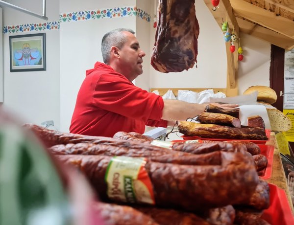 Nagypénteken és nagyszombaton is várja a vásárlókat a Búza téri piac!