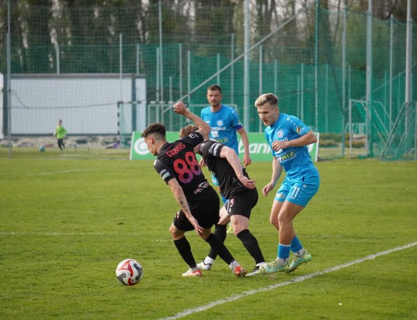 Csak másodpercek kellettek az első Szpari gólhoz. 