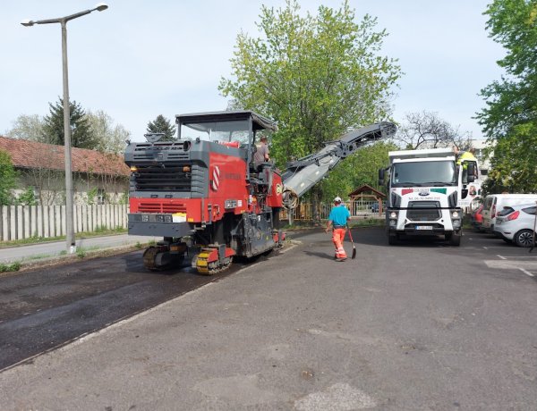 Megújul a parkoló