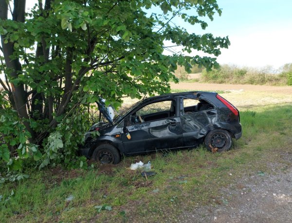 Súlyos sérülés gyanújával vitték kórházba a 41-esről