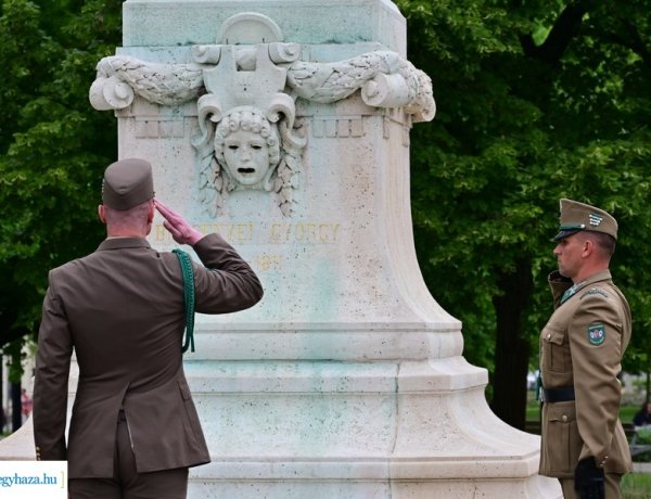 A névadó előtt tisztelgett a Bessenyei Társaság György-napon