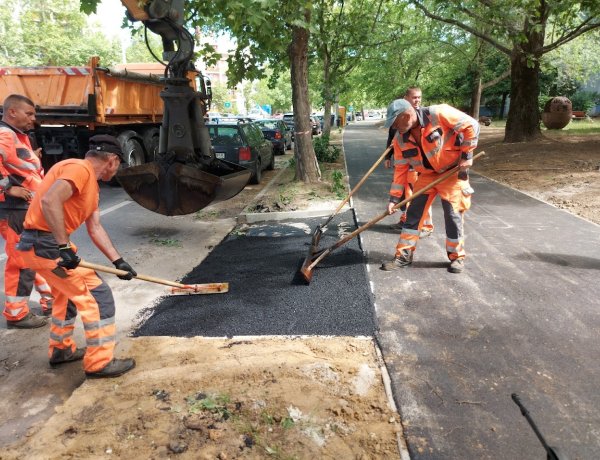 Gőzerővel készül a járda az Északi körúton