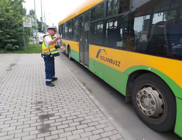 Vitatta, hogy kinek volt elsőbbsége