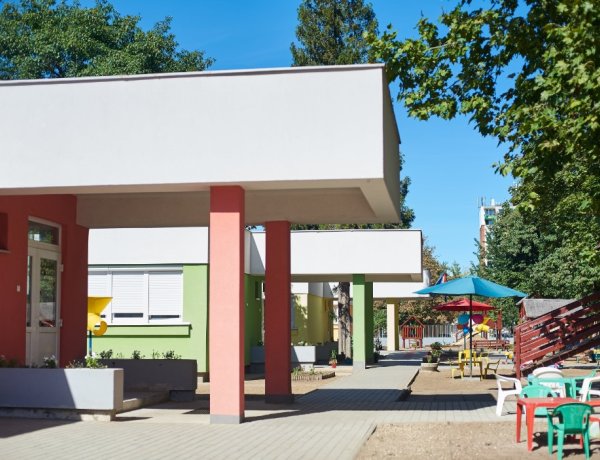 "Fantasztikus hír, ígéretünknek megfelelően nagy ütemben folytatódnak tovább Nyíregyházán a fejlesztések!" - ezt a bejelentést tette péntek délután dr. Kovács Ferenc!