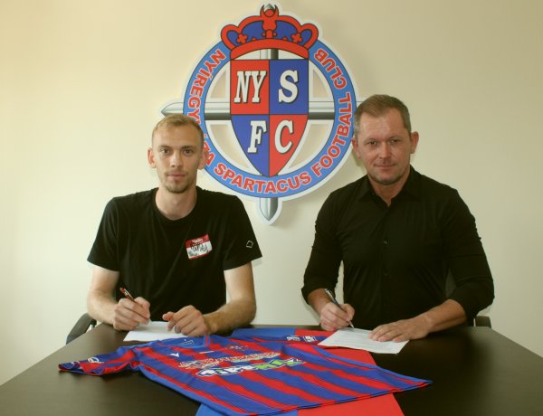 Középpályás érkezett a Szparihoz