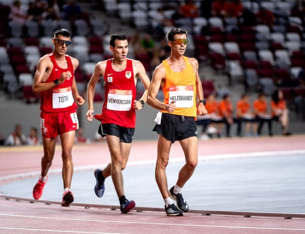 Helebrandt Máté bajnok 10 km-en