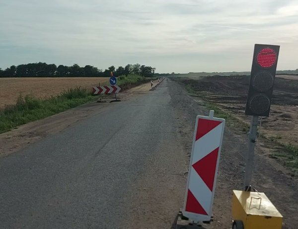 Ugye nem felejtették el? Közel egy kilométeres szakaszon lezárják a Nagykálló-Butyka összekötő utat!