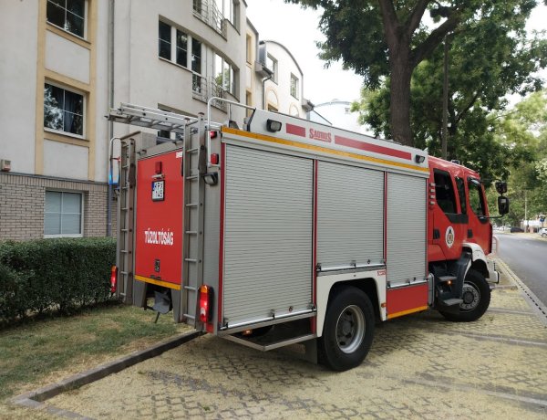 A berendezés azt jelezte, hogy veszélyes gáz keletkezett a klinikán