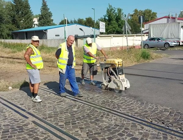 Így újul meg a Kéményseprő utca vége