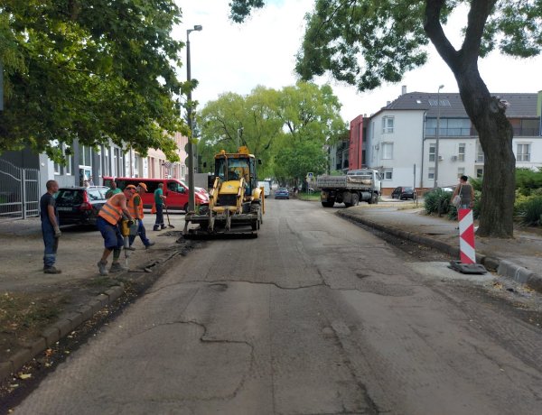 Szerdától-péntekig nem lehet az Árok utcán közlekedni!