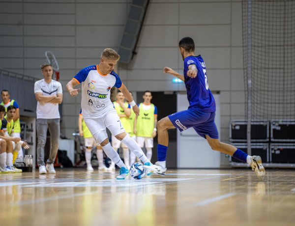 Győzelem Budapesten - Maneca mesterhármast lőtt