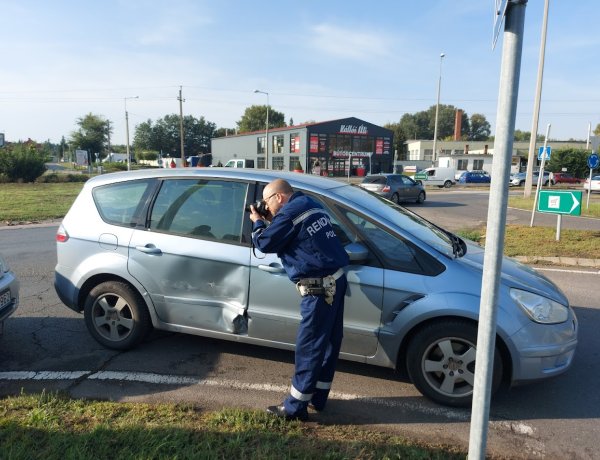 Összeütköztek - úgy döntöttek rendőr hívnak