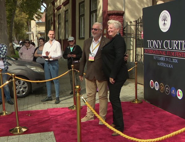 Elkezdődött a Tony Curtis Nemzetközi Filmfesztivál