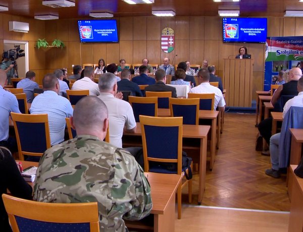 Gyermekvédelmi konferencia – Az erőszakmentes gyermekkor biztosítása közös társadalmi felelősség