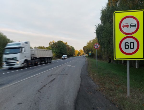 Tessék lassítani! – Ezen az útszakaszon jelentősen megnőtt a balesetek száma