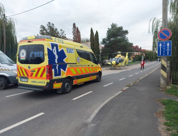 Nem volt elég a mentőautó, a helikopterre is szükség lett