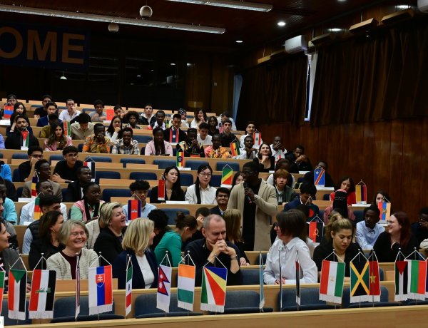 Köszöntötték a Nyíregyházi Egyetem külföldi hallgatóit