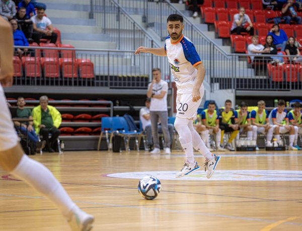 Hat győzelem zsinórban - Remekül szerepel a futsal csapat