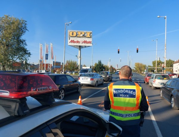 Kórház lett a ráfutásos balesetből            