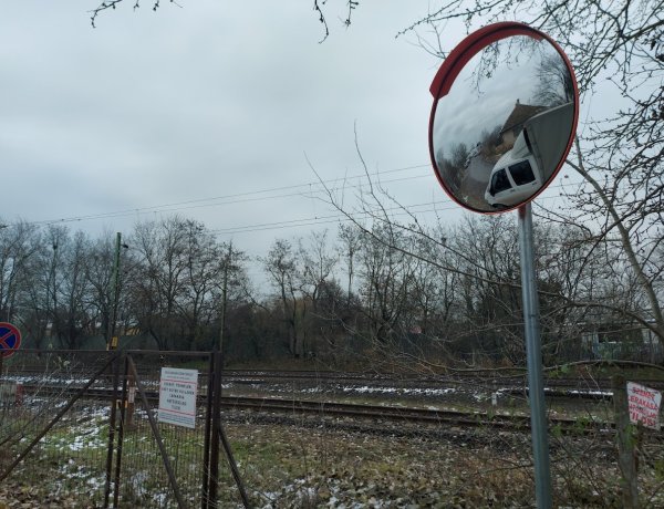 Azt remélik, hogy ezek a tükrök majd segítenek 