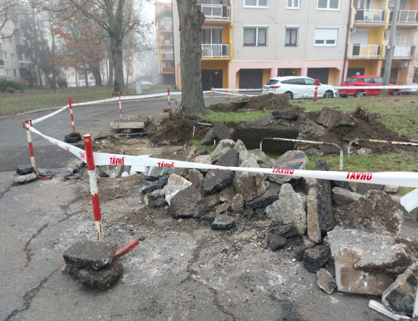 Kijavították a hibát, a forgalomkorlátozás még marad