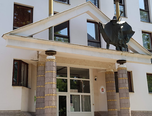 Pályázati hangverseny a Művészetiben – Nagy a tét!