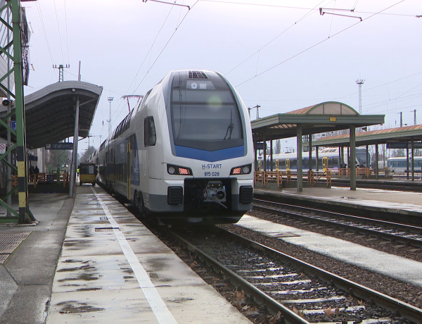 Tarifareform - Olcsóbb bérletek, kevesebb bliccelő