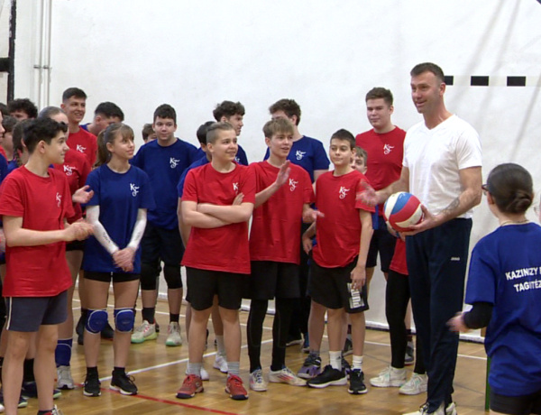 12 órás röplabda – Hagyományteremtő esemény a Kazinczy tagintézményben