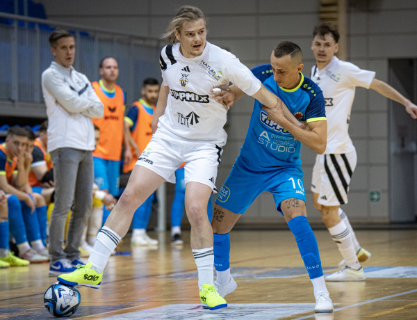 Tucatnyi gól a TFSE ellen                                          