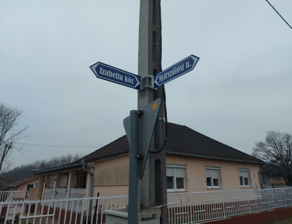 Rend a lelke mindennek! - Új táblák Nyírszőlősőn