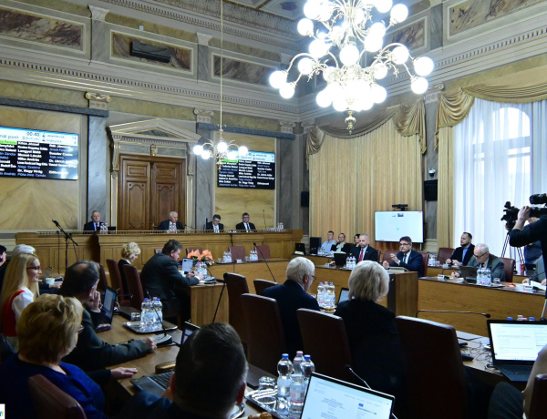 Emelkedtek az önkormányzati támogatások a szociális területen is